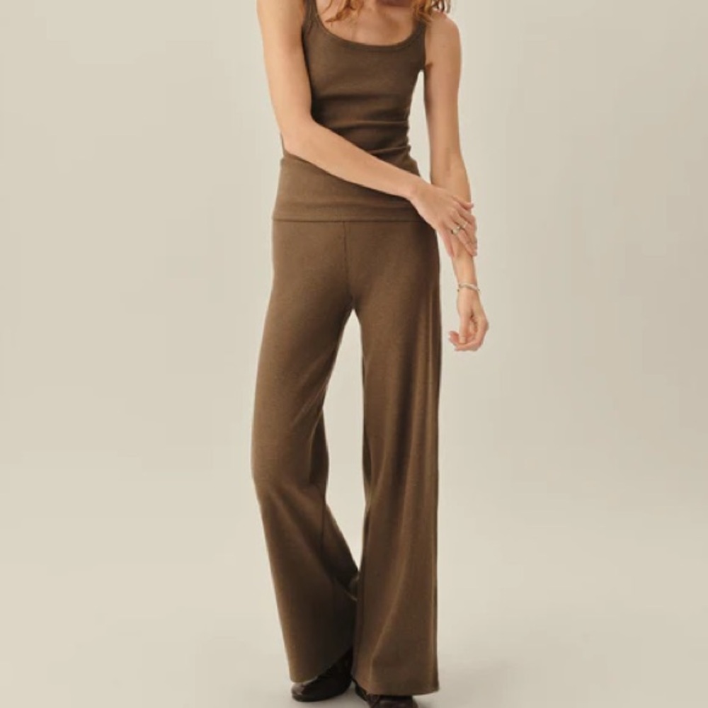 Buck Mason SURPLUS RIB WEEKENDER PANT - Picture 1 of 4